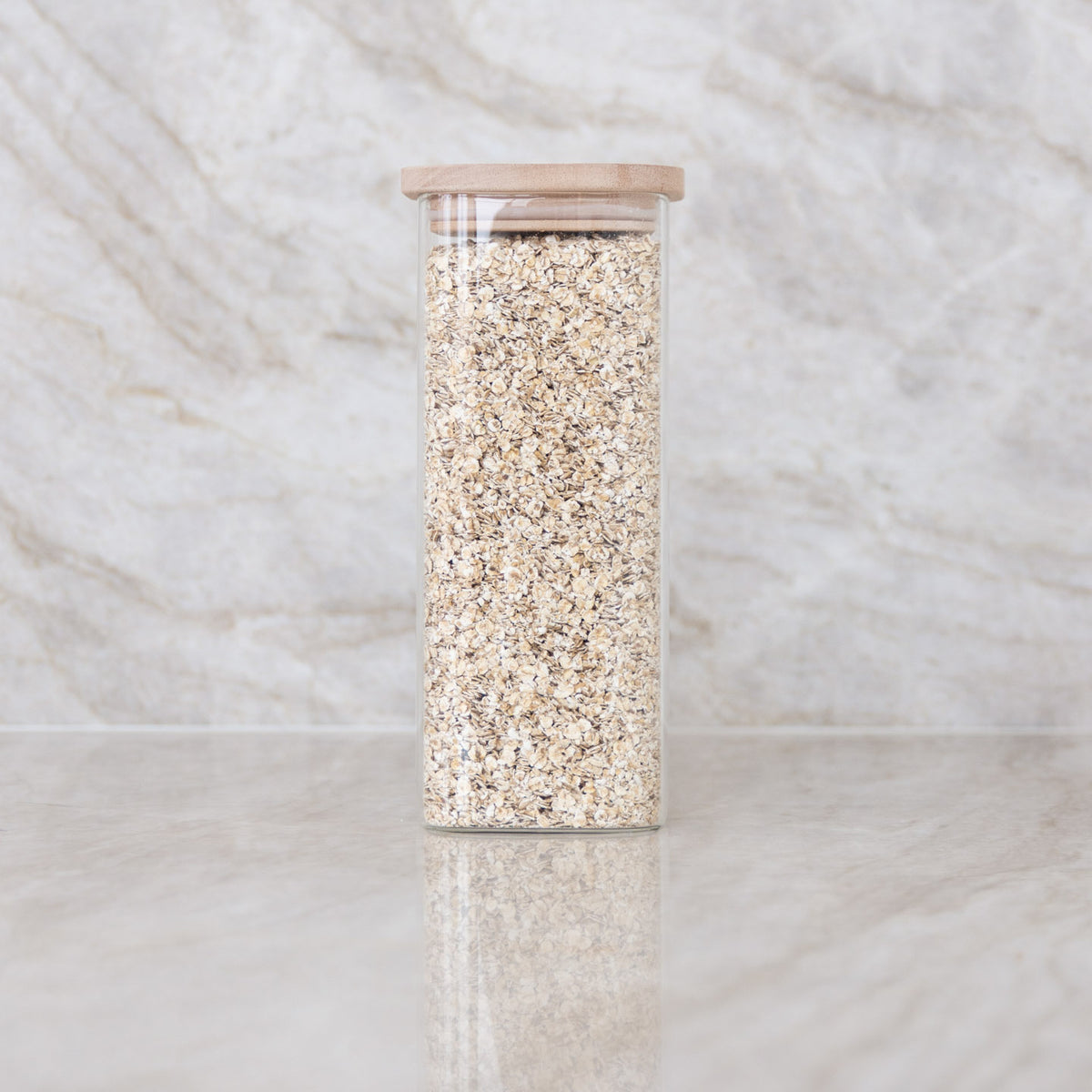 Firkantet opbevaringsglas med lyst trælåg, 1800 ml